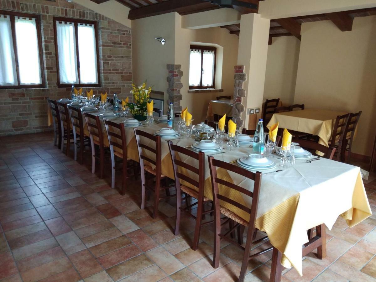 Agriturismo "Le Piagge" Castelplanio Exterior foto